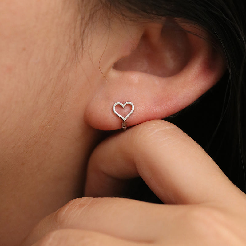 Line Heart Huggie Earring