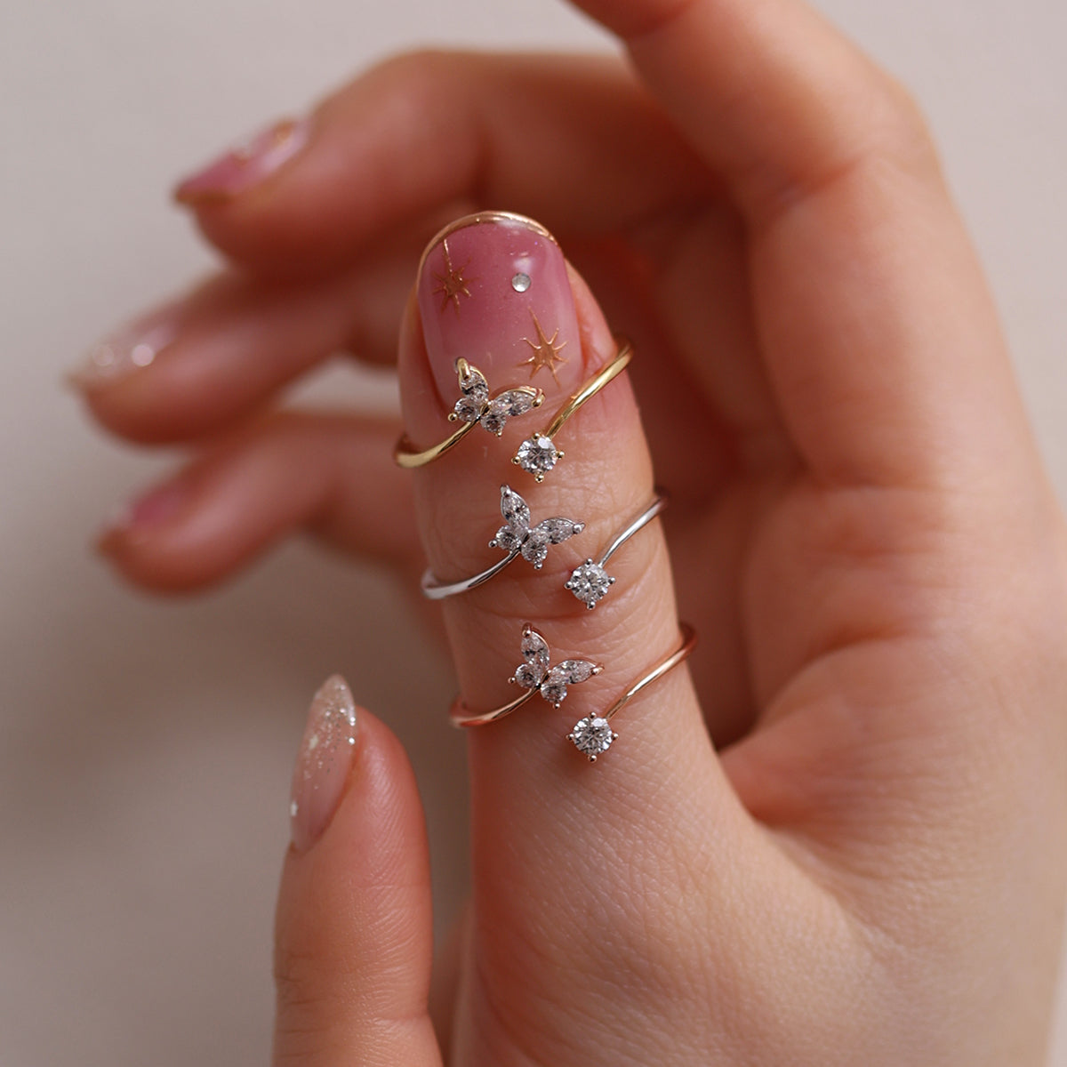 Butterfly cubic ring