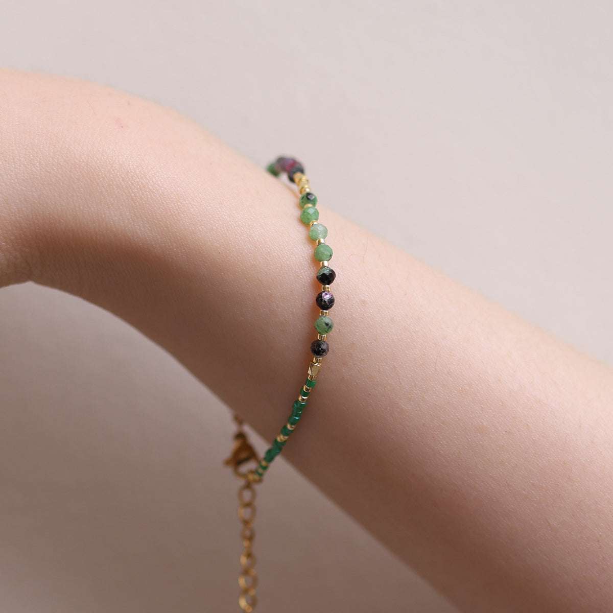 Green onyx beaded bracelet