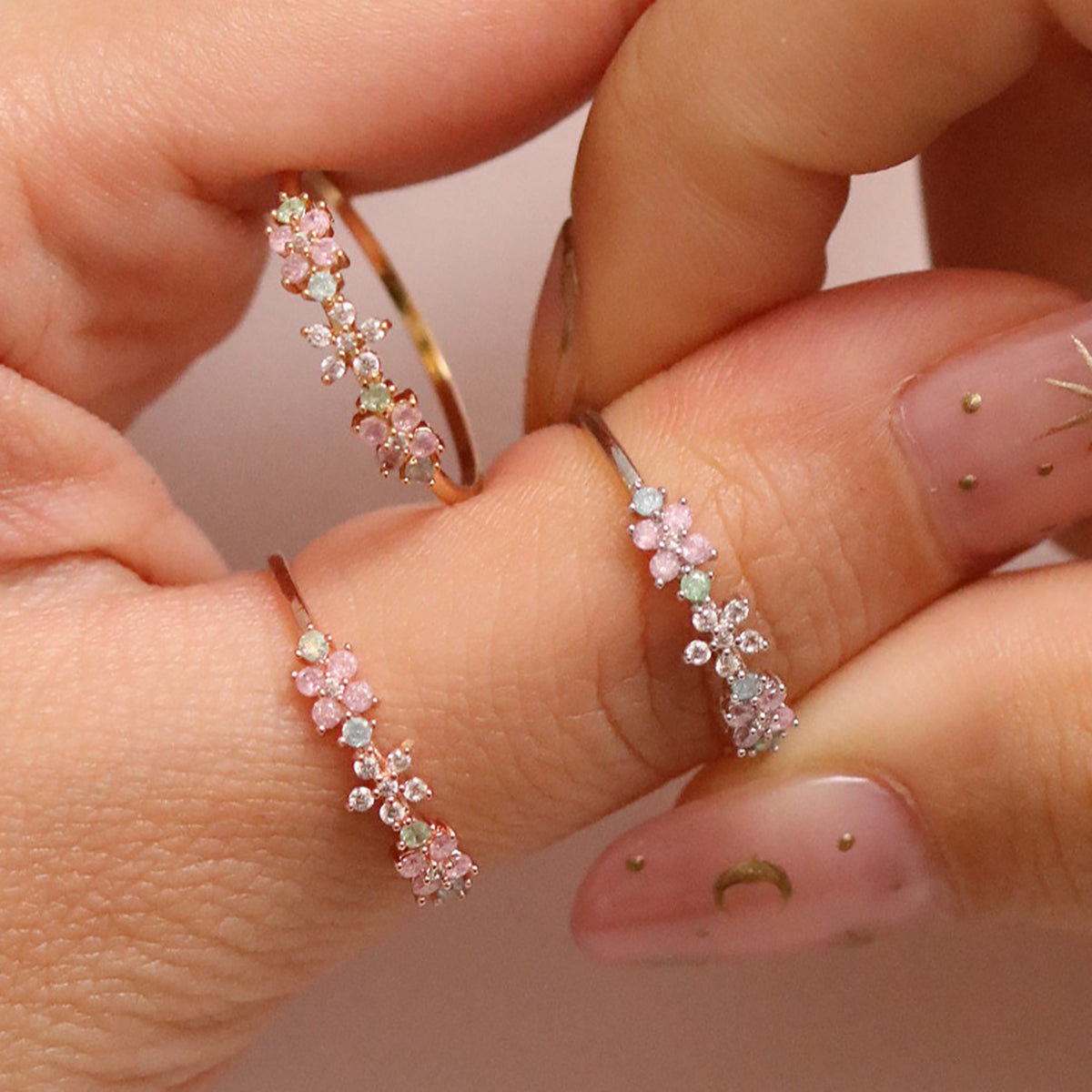 Rose Quartz Flower Set in Gold