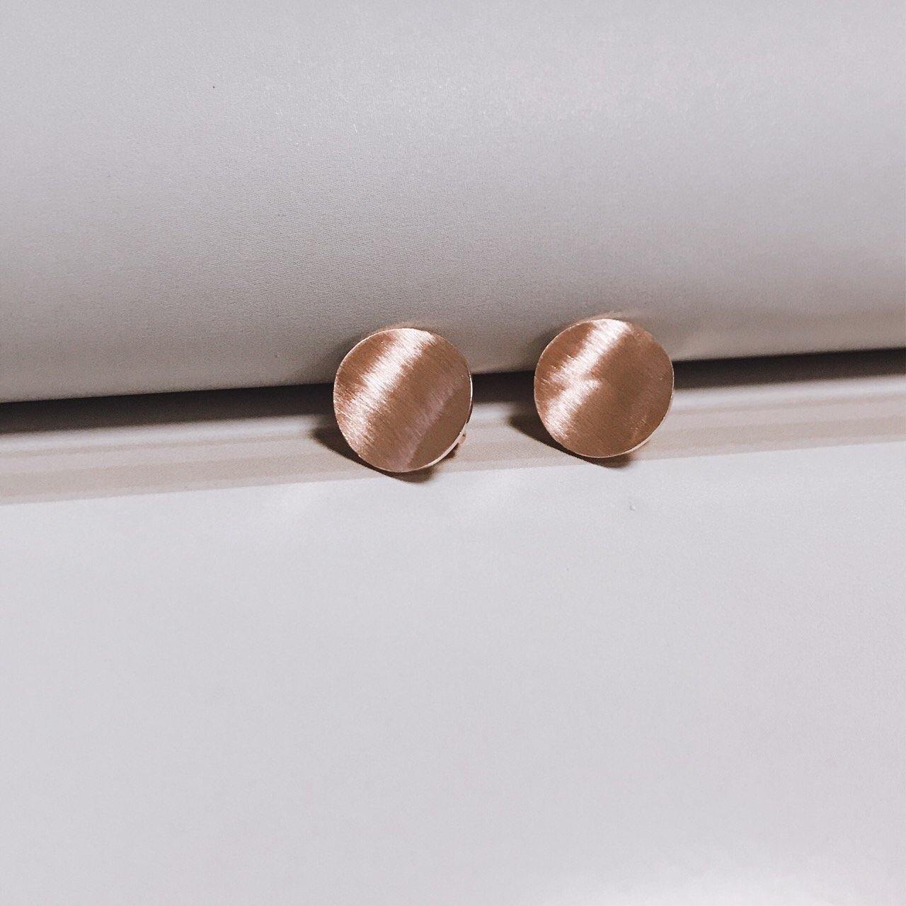 Circle huggies - NABILONDON