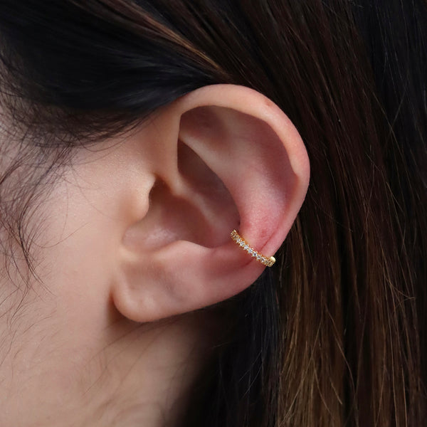 Simple Sparkle Ear Cuff