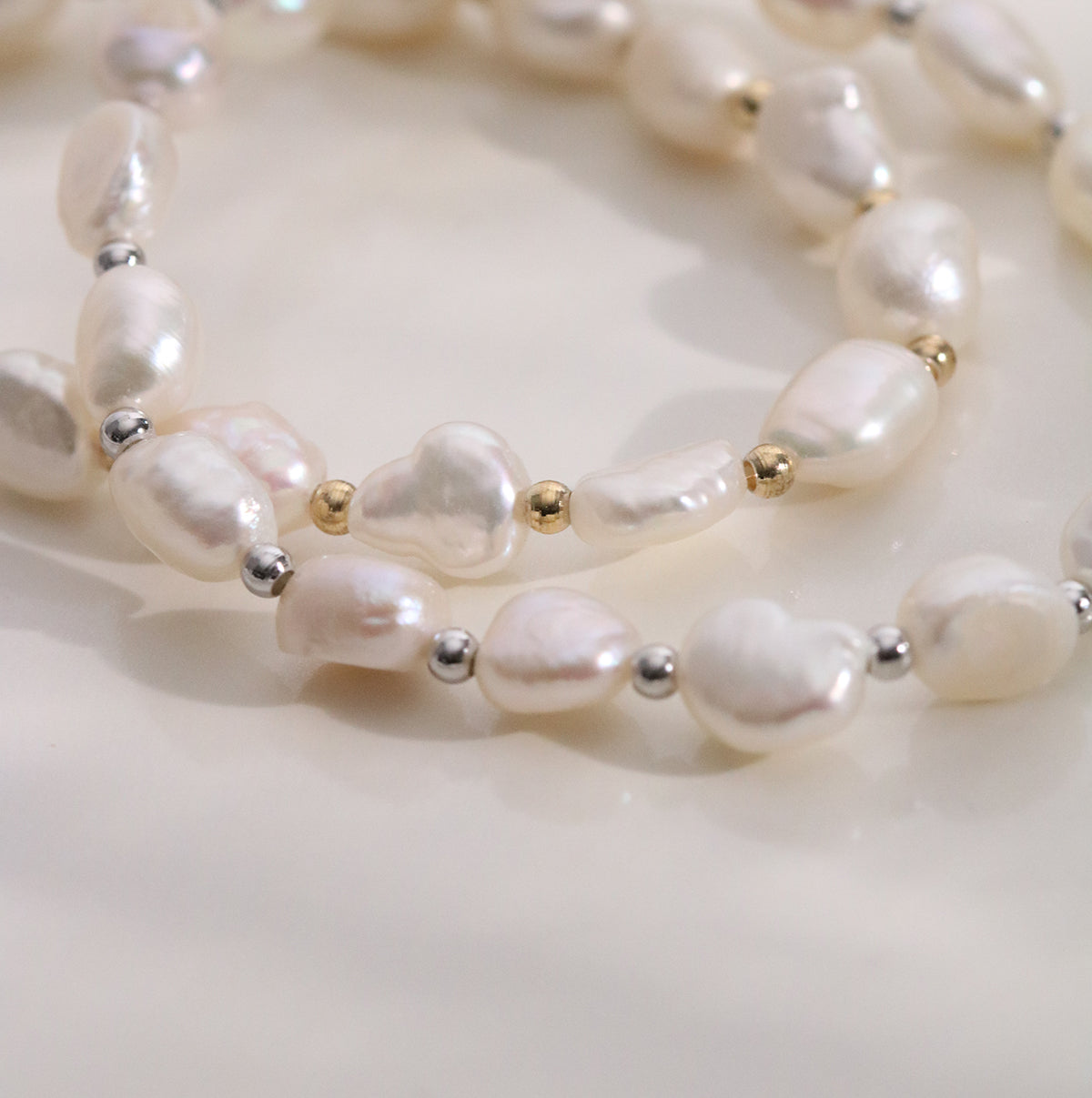 Freshwater pearl stretched bracelets