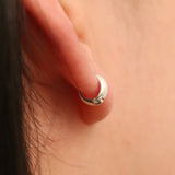 Simple bold huggie earrings (pair)