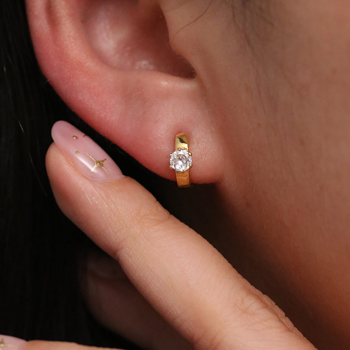 Chunky single cubic huggie earrings