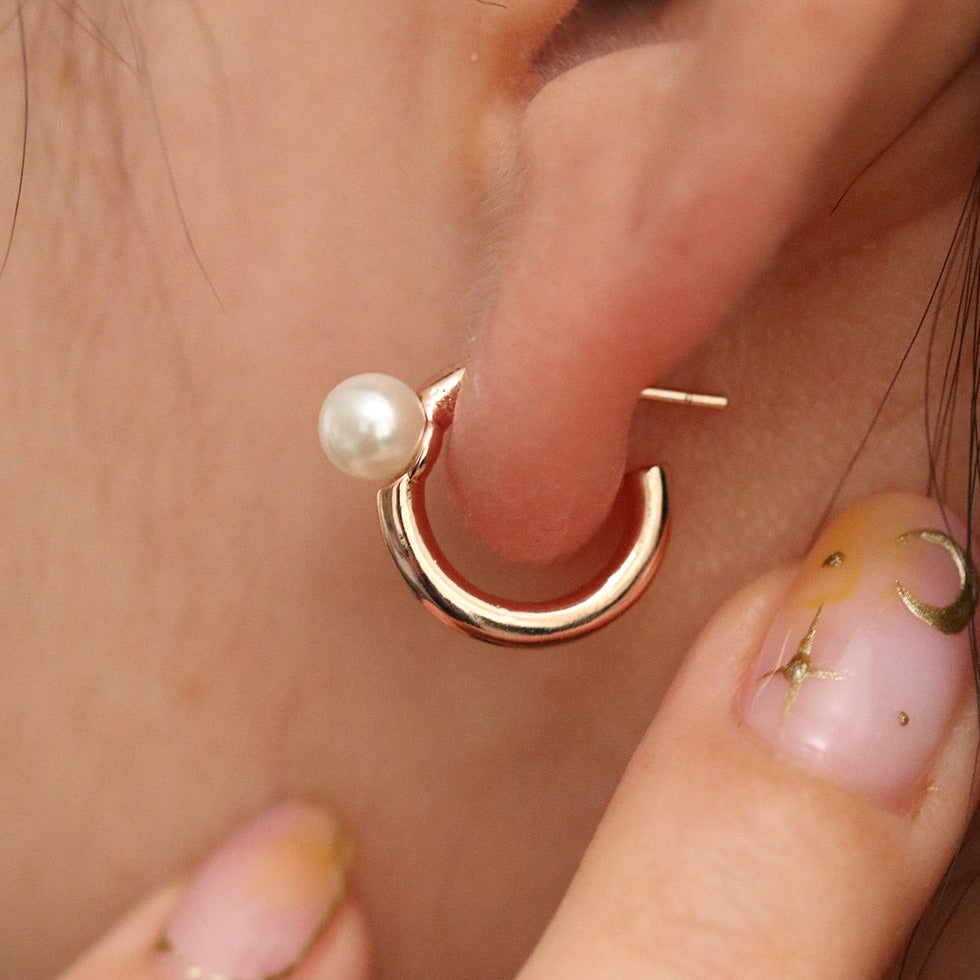 Chunky hoop with pearl earrings