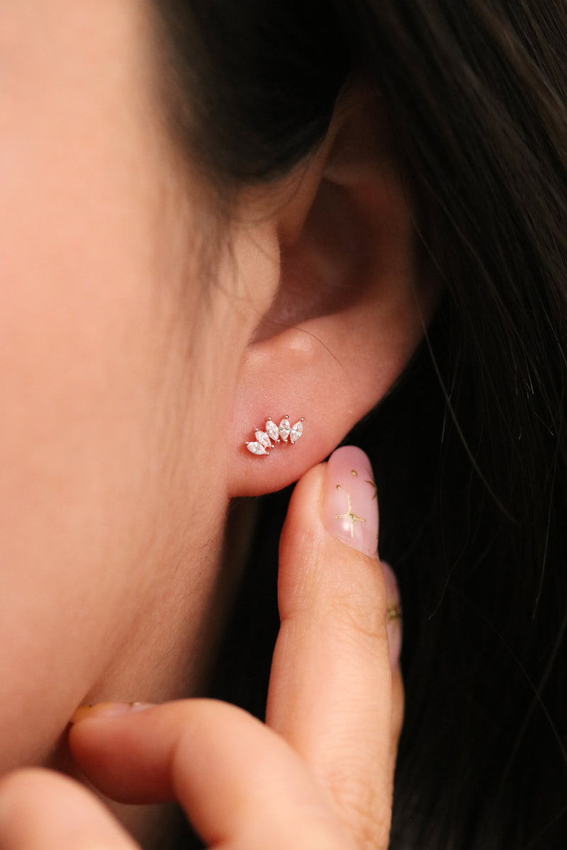 Sparkle Crawler earrings