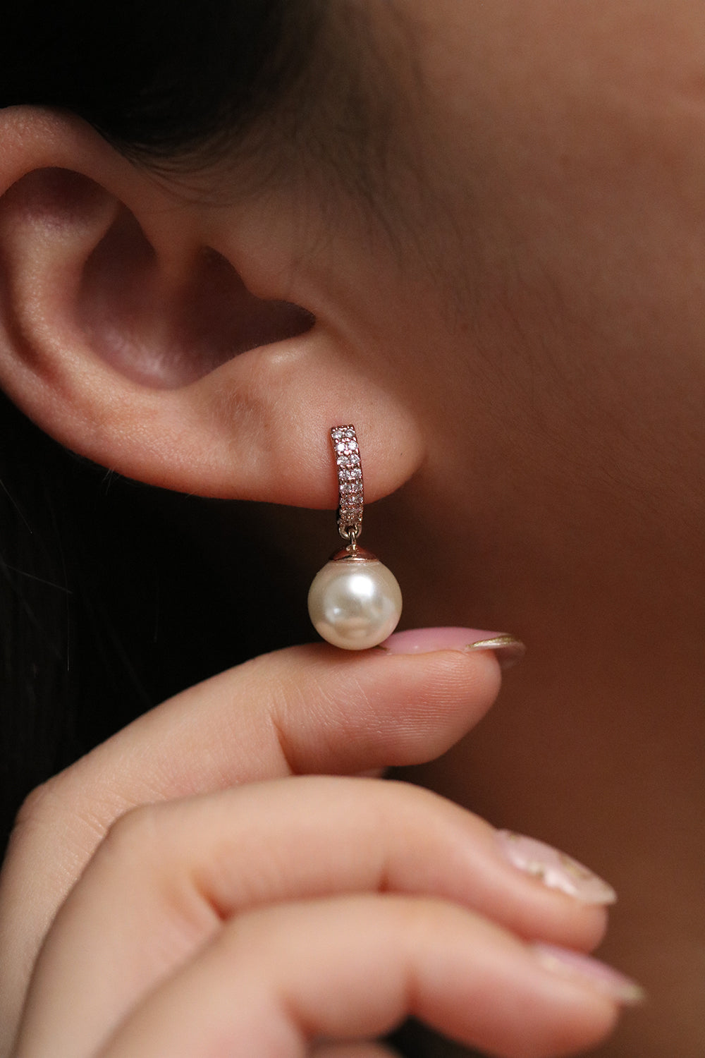 Elegant Pearl drop earrings