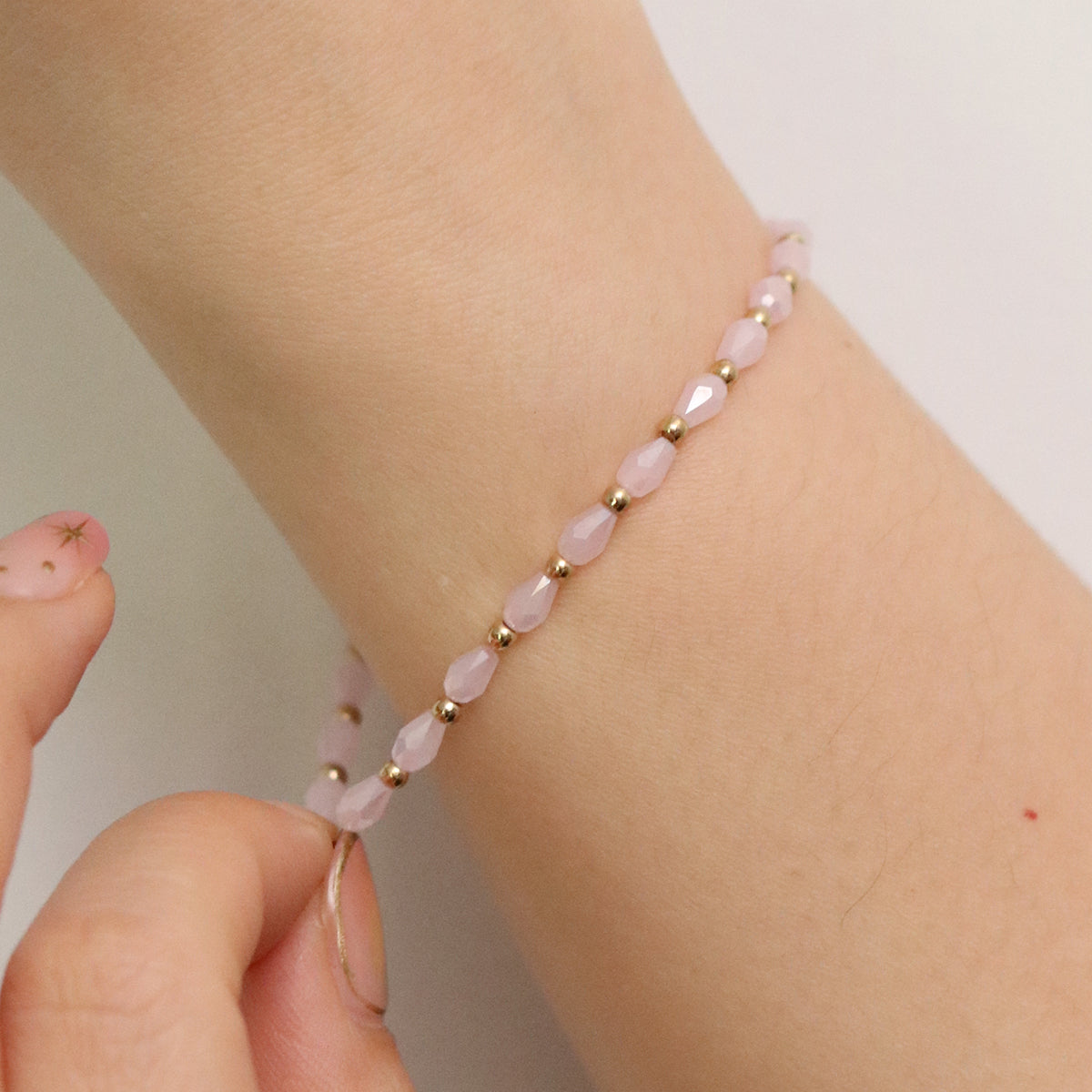 Stretchable bracelet