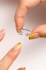 Orbit moon ring