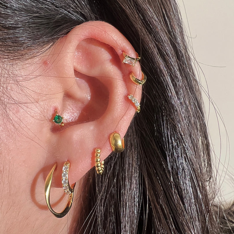 Triple cubic huggie earring (925)
