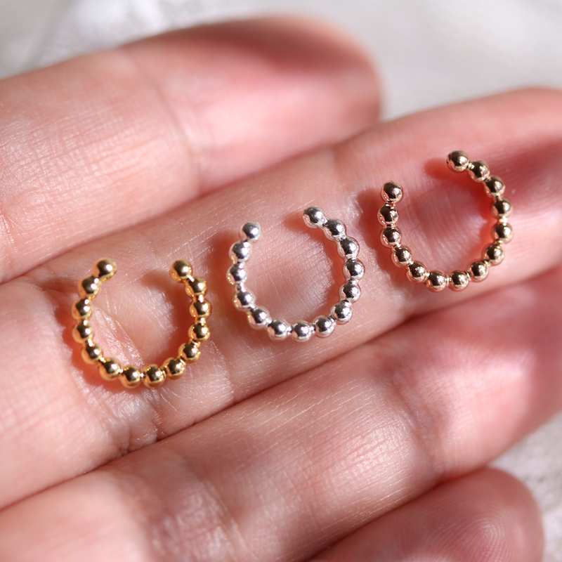 Dotted ear cuff