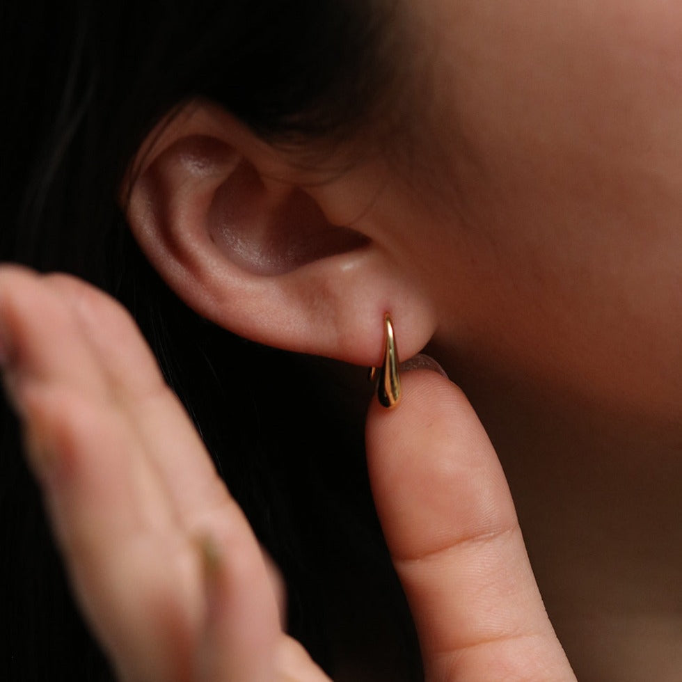 Tear drop earrings