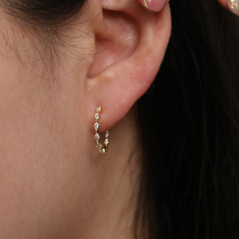 Relay cubic semi-hoop earrings
