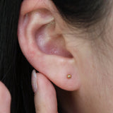 Simple ball stud earrings