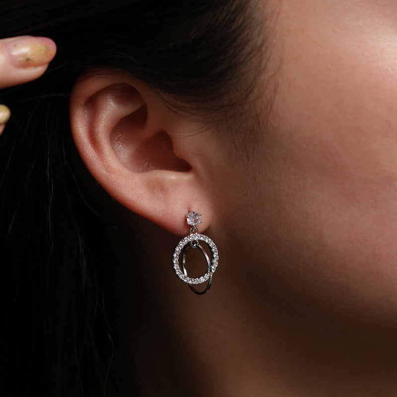 Circle charm dangle earrings
