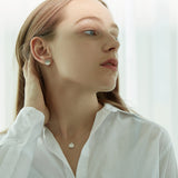 Curved circle earrings