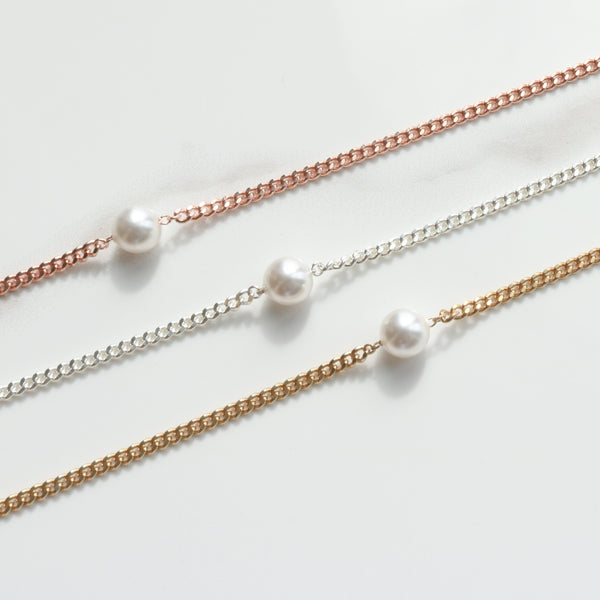 Simple pearl chain bracelet