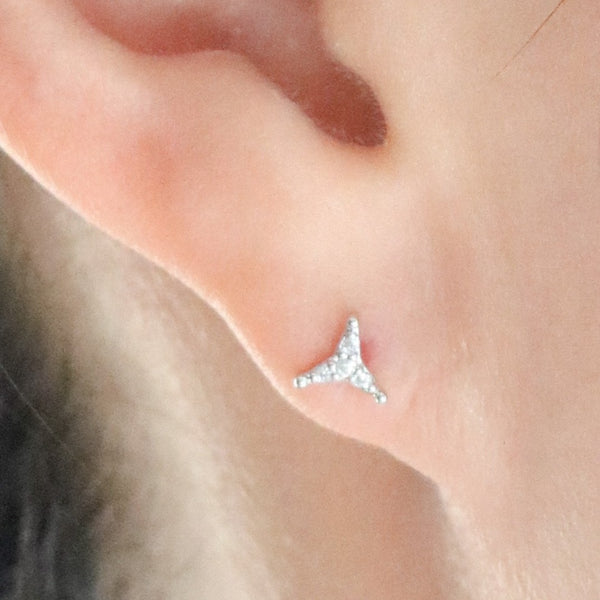 three pointed cubic earrings