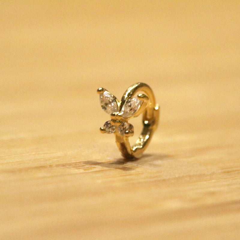 Cubic butterfly huggie - NABILONDON