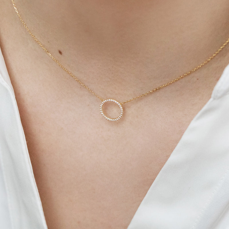Cubic circle necklace